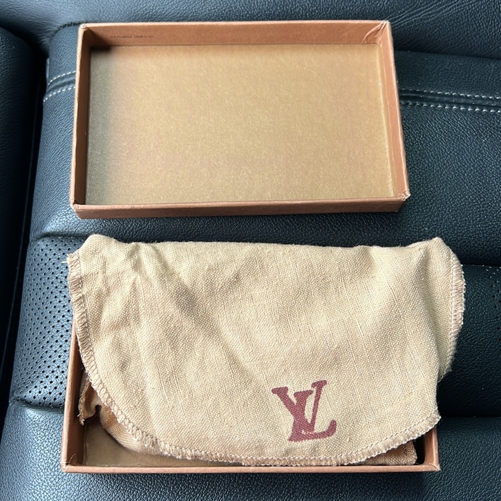 Louis Vuitton Rosalie Wallet - Picture 5 of 14
